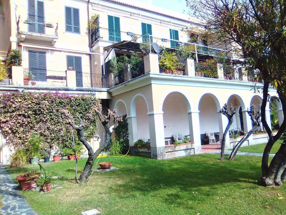 Lorenzo Apartment ليفانتو المظهر الخارجي الصورة